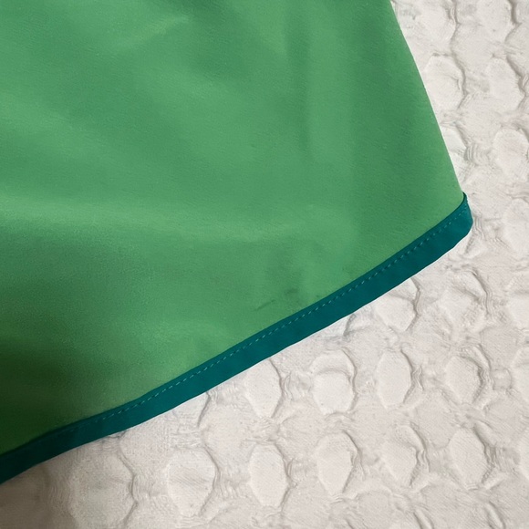 Patagonia Green Teal Shorts - Picture 6 of 12